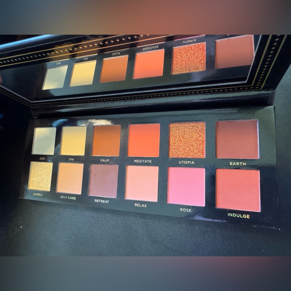 *NWT* Ace Beaute Serenity Eyeshadow Palette - Picture 5 of 11